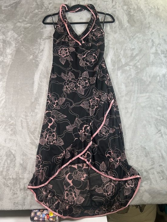 Ruby Rox Dresses & Skirts - Vintage ruby rox Black & Pink Floral Halter Maxi Dress